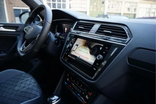 Volkswagen Tiguan Panoramadak | Adaptive Cruise | Lane Departure | Apple Carplay | 20inch | Stoel- stuurverwarming | Aut7 - afbeelding nr 24