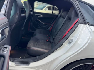 Mercedes-Benz CLA Mercedes-Benz CLA Shooting Brake 4Matic 45AMG Edition 1 / 130DKM! / 421 PK Stage 1 / PANO / HK / ZEER NETTE AUTO! - afbeelding nr 28