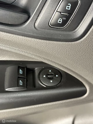 Ford Transit Connect Ford Transit Connect 1.5 EcoBlue L1 Trend [Leer,Navi,CarPlay] - afbeelding nr 10