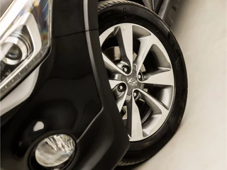 Hyundai i20 Hyundai i20 1.0 T-GDI Active Sport (NAVIGATIE, CLIMATE, STOELVERWARMING, GETINT GLAS, SPORTSTOELEN, LM VELGEN, PARKEERSENSOREN, CRUISE, NIEUWE APK, NIEUWSTAAT) - afbeelding nr 16