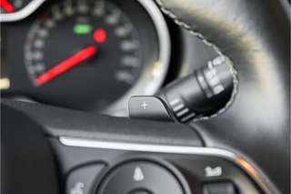 Opel Grandland X Opel Grandland X 1.6 Turbo Hybrid4 Executive Leder Camera Stoelventilatie - afbeelding nr 46
