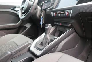 Audi A1 Sportback Audi A1 Sportback 30 TFSI 116pk S-Tronic epic Navi via Carplay , Climatronic, Parkeersensoren , LMV , Cruise , Lane assist. etc. - afbeelding nr 25