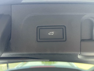 Volkswagen Touran Volkswagen Touran 1.5 TSI Highline 7p DSG*PANO-DAK*ACC*CAMERA* - afbeelding nr 24