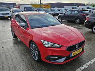 SEAT Leon Seat Leon 1.5 TSI FR Launch Edition | LED | Stoelverwarming | Navigatiesysteem | Adaptive cruise control | Apple CarPlay | 18 inch lichtmetalen velgen | Achteruitrijcamera | Parkeersensoren voor en achter - afbeelding nr 3