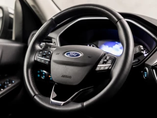 Ford Kuga Ford Kuga 2.5 PHEV Titanium 225Pk Automaat (APPLE CARPLAY, GROOT NAVI, STUUR/STOELVERWARMING, ADAPTIVE CRUISE, CAMERA, KEYLESS, TREKHAAK, STOELVERWARMING ACHTER, ELEK ACHTERKLEP, NIEUWSTAAT) - afbeelding nr 21