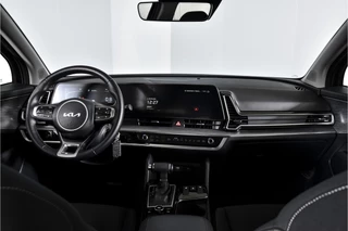 Kia Sportage Kia Sportage 1.6 T-GDi MHEV 160 PK DynamicLine - Automaat | Afn. Trekhaak | Dig. Cockpit | Adapt. Cruise | Stuur-+Stuurverw. | PDC | Camera | NAV + App. Connect | ECC | LM 17