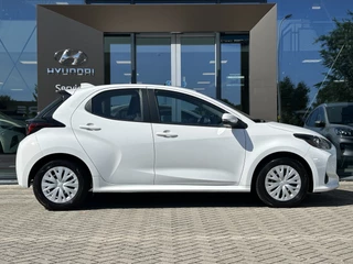Toyota Yaris Toyota Yaris 1.5 Hybrid Active | Navigatie - afbeelding nr 6