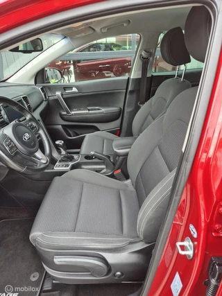 Kia Sportage Kia Sportage 1.6 GDI First Edition|Airco|Cruise|Camera|Navi|Trekhaak| - afbeelding nr 10