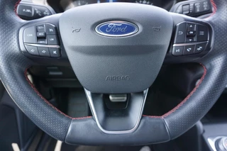 Ford Focus Ford Focus Wagon 1.0 EcoBoost ST Line 125PK Automaat Winterpack Achteruitrijcamera Climate Cruise Navi 18