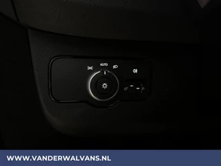 Mercedes-Benz Sprinter Mercedes-Benz Sprinter 317 CDI 170pk L3H2 Euro6 Airco | Camera | Apple Carplay | Cruisecontrol Android Auto, Parkeersensoren, Bijrijdersbank, stoelverwarming - afbeelding nr 17