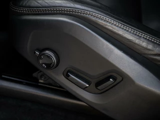 Volvo XC90 Volvo XC90 2.0 D5 225PK AWD Inscription Grijs Kenteken Leder Panorama B&O HUD Trekhaak Luchtvering 360 Camera - afbeelding nr 38