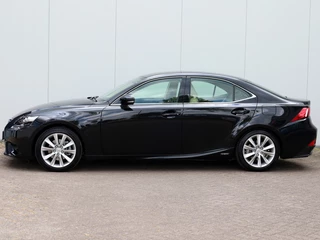 Lexus IS - afbeelding nr 5