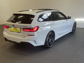 BMW 3 Serie BMW 3-serie Touring 320e M-Sport Aut-8 Panoramadak Adaptive M-Technic Chassis LED Navi Cruise Control PDC VA 19