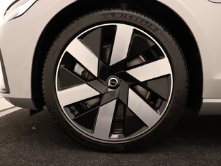 Volvo S60 Volvo S60 T6 PLUG-IN HYBRID LONG RANGE PLUS DARK SCHUIFDAK 19INCH HARMAN K - afbeelding nr 9