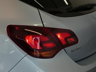 Opel Astra Opel Astra 1.4 Turbo Sport + - afbeelding nr 10
