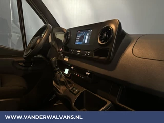 Mercedes-Benz Sprinter Mercedes-Benz Sprinter 316 CDI 163 pk 3500kg Trekhaak L2H2 Euro6 Airco | Camera | Apple Carplay Cruisecontrol, Android Auto, Parkeersensoren - afbeelding nr 9
