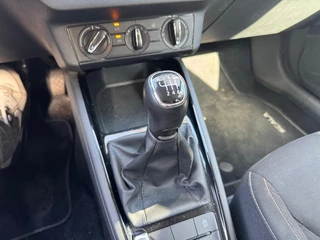 Škoda Scala Airco/Lichtmetalen velgen/Cruise control - afbeelding nr 26
