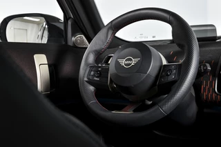MINI Countryman MINI Countryman 1.5 C 170 PK John Cooper Works L | S/K-Panodak | Dig. Cockpit | Adapt. Cruise | Stoel-+Stuurverw. | Harman/Kardon | 360 Camera | NAV + App. Connect | ECC | Elek. Klep | DAB | LM 20