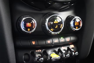 MINI Electric MINI Electric Mini Yours Sport 33 kWh - Navi, Clima, Carplay, SOH 96% - afbeelding nr 21