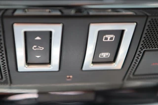 Land Rover Range Rover Velar Land Rover Range Rover Velar 3.0 V6 SC AWD R-Dynamic HSE 381 PK A cruise|Carplay|Matrix|Panoschuifdak|Digidash|Camera|Massage|Kahn LMV 22
