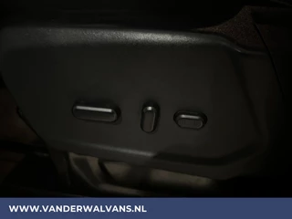 Ford Transit Ford Transit 2.0 TDCI 130 pk L3H2 Euro6 Airco | Camera | Navigatie | Android Auto | Cruisecontrol | Parkeersensoren Stoelverwarming, Verwarmde voorruit, Elektrisch verstelbare bestuurdersstoel, Bijrijdersbank - afbeelding nr 9