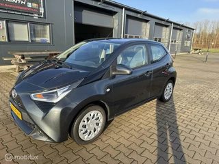 Toyota Aygo Toyota Aygo 1.0 VVT-i x-clusiv - afbeelding nr 2