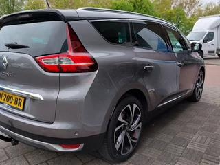 Renault Grand Scénic 1.3 TCe 140pk Automaat Bose | Navi | Clima | Cruise | Dodehoek+Rijstrooksensor | Keyless Entry | Pdc V+A+Assist+Camera | Led Koplampen | Stoelverwarming | Privacy Glass | 20''lm - afbeelding nr 49