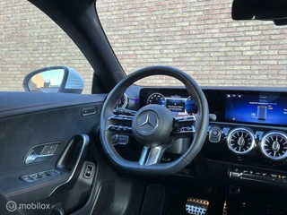 Mercedes-Benz CLA Mercedes CLA Shooting Brake 250E | AMG Line | Pano/Schuifdak - afbeelding nr 15