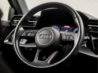 Audi A3 Automaat (APPLE CARPLAY, GROOT NAVI, CLIMATE, GETINT GLAS, SPORTSTOELEN, CRUISE, MATRIX LED, PARKEERSENSOREN, NIEUWSTAAT) - afbeelding nr 16