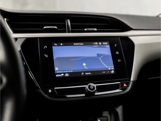 Opel Corsa Automaat (APPLE CARPLAY, GROOT NAVI, LED KOPLAMPEN, SPORTSTOELEN, LANE ASSIST, PARKEERSENSOREN, CRUISE, DAB+, NIEUWSTAAT) - afbeelding nr 22