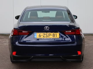 Lexus IS Lexus IS 300h 25th Edition | Vol Leder | Stoelverwarming | Parkeersensor - afbeelding nr 4