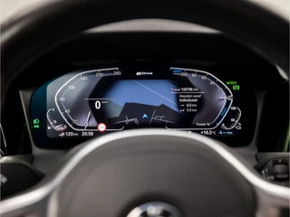 BMW 3 Serie 293Pk Automaat (APPLE CARPLAY, M STUUR, 1e EIGENAAR, GROOT NAVI, STOELVERWARMING, LEDEREN SPORTSTOELEN, CAMERA, ZWART HEMEL, GETINT GLAS, HIFI, LANE ASSIST, NIEUWE APK, NIEUWSTAAT) - afbeelding nr 21