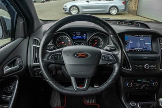 Ford Focus Ford Focus 2.0 ST, Milltek Sport, 19 Inch RS LMV, Airtec - afbeelding nr 14