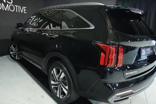 Kia Sorento Kia Sorento 1.6 T-GDI Hybrid 4WD / PANO / KEYLESS / HUD / 360 / VOLLEDIG UITGEVOERD! - afbeelding nr 2
