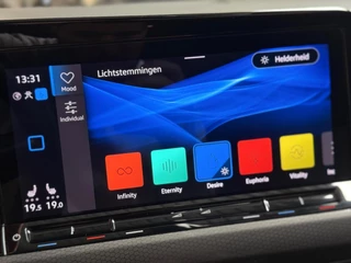 Volkswagen Golf Volkswagen Golf 2.0 TSI GTI | Pano | ACC | HUD | Camera | Stoelverwarming - afbeelding nr 27