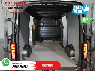 Volkswagen Crafter Volkswagen Crafter 35 2.0 TDI 140 pk Aut. L3H2 Facelift 2x Schuifdeur/ LED/ Virtual Cockpit/ Gev.Stoel/ 270Gr.Deuren/ Carplay/ Navi/ Trekhaak/ Camera/ Cruise - afbeelding nr 15