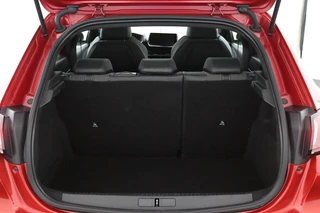 Peugeot 208 Peugeot 208 1.2 PureTech GT-Line*ACC*PANO*CARPLAY*ECC*LED* - afbeelding nr 28