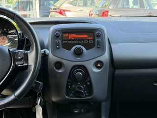 Peugeot 108 Peugeot 108 1.0 e-VTi Airco/Elktr pakket/Getint glas/5 deuren ideale stadsauto zuinig in gebruik - afbeelding nr 25