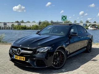 Mercedes-Benz E-Klasse - 194184869-0