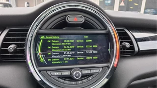 MINI Cooper | Vol | Onderh.historie | Pano.dak | Nav | Stoelverw | LED / Xenon - afbeelding nr 11