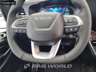 Iveco Daily Iveco Daily 35C21 210PK Automaat L2H2 Dubbellucht LED ACC 3.5t trekhaak Navi L2H2 12m3 Airco Trekhaak - afbeelding nr 19