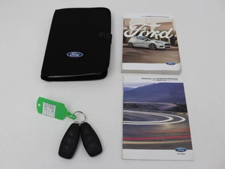 Ford Fiesta Ford Fiesta 1.0 EcoBoost Titanium | Stoel & stuurverwarming |  B&O Sound | Adaptive cruise | Camera | Carplay | Park Assist | Navigatie | Climate control - afbeelding nr 10