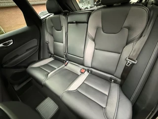 Volvo XC60 Volvo XC60 2.0 T6 R DESIGN RECHARGE Long Range Panodak ACC 21 Inch - afbeelding nr 60