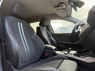 BMW 1 Serie BMW 1-serie 120i Aut. Business Ed. | Navi | BMW-Individual | Led | - afbeelding nr 11
