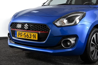 Suzuki Swift | Adapt. Cruise |Stoelverw. | Camera | NAV + App. Connect | ECC | Afn. Trekhaak | LM 16