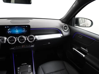 Mercedes-Benz EQB Mercedes-Benz EQB 250 Luxury Line 67 kWh CAMERA | AMBILIGHT | RIJKLAARPRIJS INCL. 12MND BOVAG - afbeelding nr 24