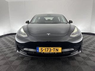 Tesla Model 3 Tesla Model 3 Standard RWD Plus 60 kWh (INCL-BTW) Aut. *PANO | AUTO-PILOT | FULL-LEATHER | KEYLESS | FULL-LED | MEMORY-PACK | SURROUND-VIEW | DAB | CARPLAY | DIGI-COCKPIT | LANE-ASSIST | COMFORT-SEATS | 19