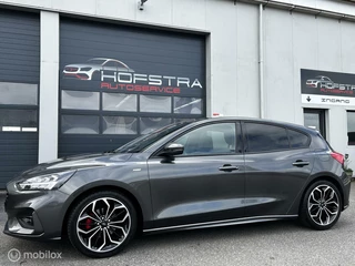 Ford Focus Ford Focus 1.0 EcoBoost ST Line Navi 18inch Led Winterpack NAP Dik! - afbeelding nr 6