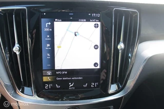 Volvo V60 Volvo V60 2.0 T4 R-Design Panodak/Leder/Memory/19Inch/Trekhaak - afbeelding nr 21