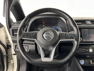 Nissan Leaf (INCL-BTW) Aut.* FULL-LEATHER | FULL-LED | BOSE-SURROUND | ADAPTIVE-CRUISE | SURROUND-VIEW | KEYLESS | NAVI-FULLMAP | BLIND-SPOT | DAB+ | ECC | PDC | COMFORT-SEATS | CARPLAY | 17 